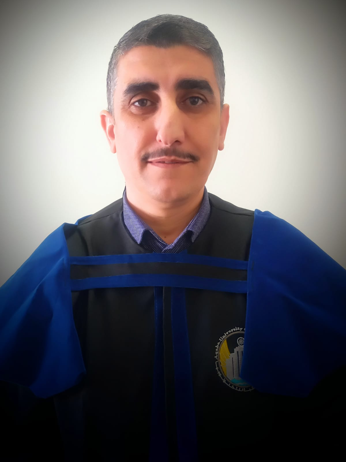 شاهد المبيضين